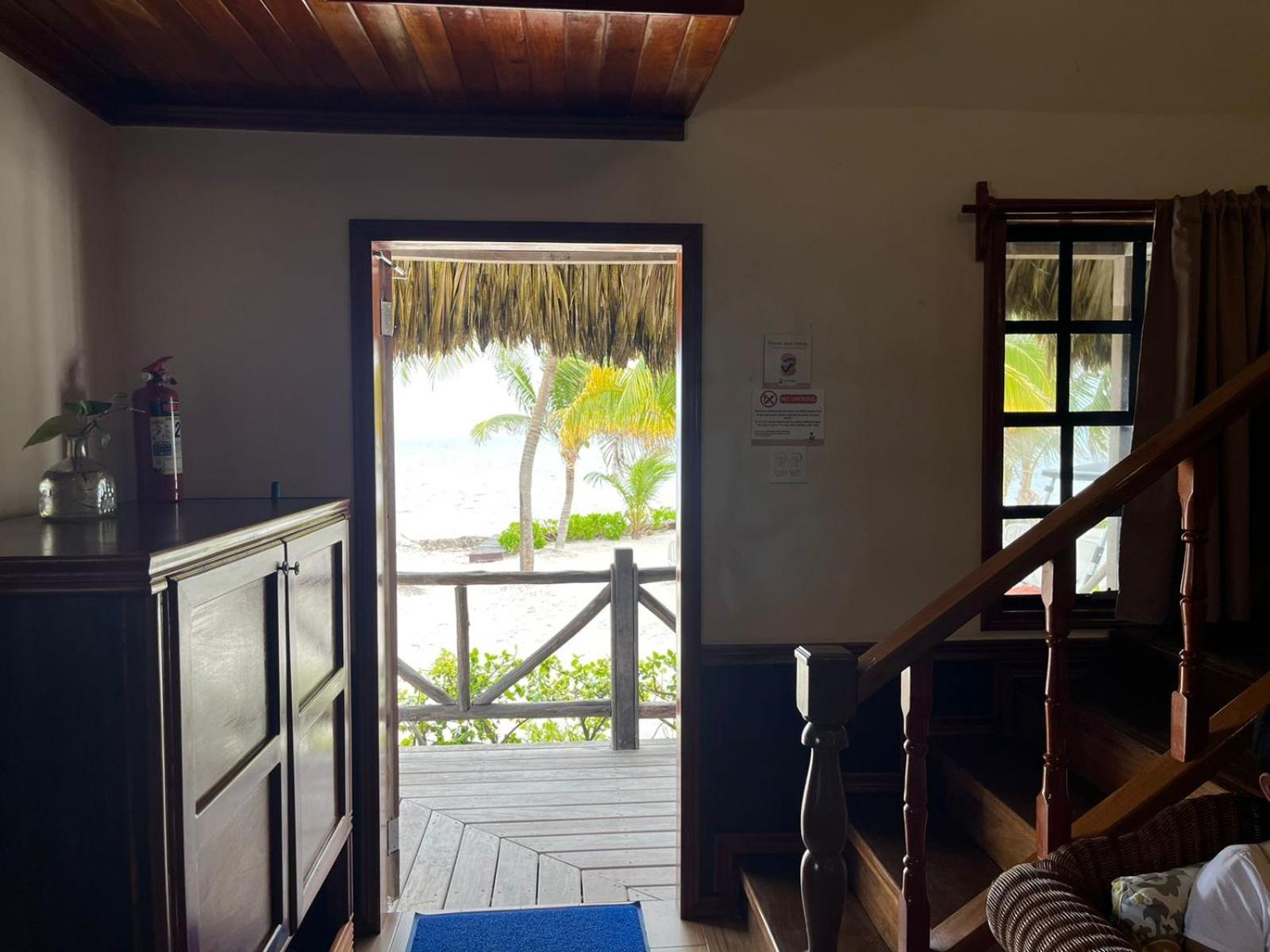 Captain Morgan'S Retreat San Pedro  Exteriör bild